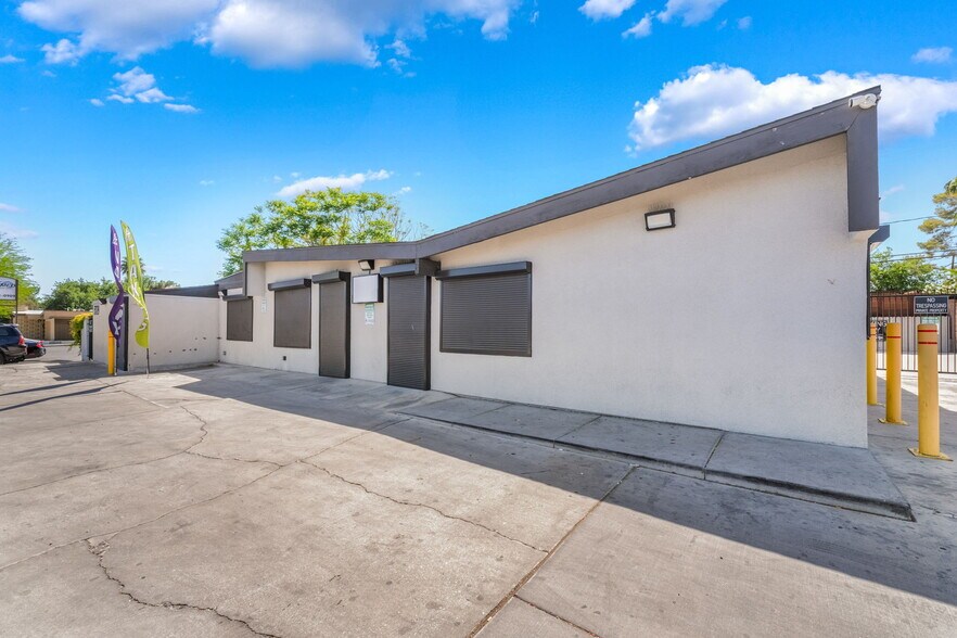 More Photos Of 3329 S Eastern Ave, Las Vegas Office For Sale