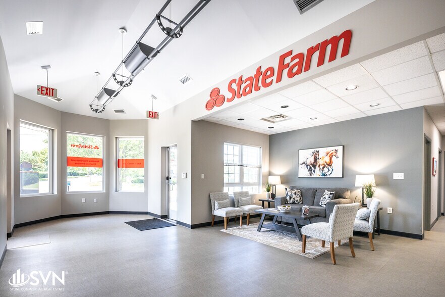 More Photos Of 1708 Jaggie Fox Way, Lexington Office For Sale
