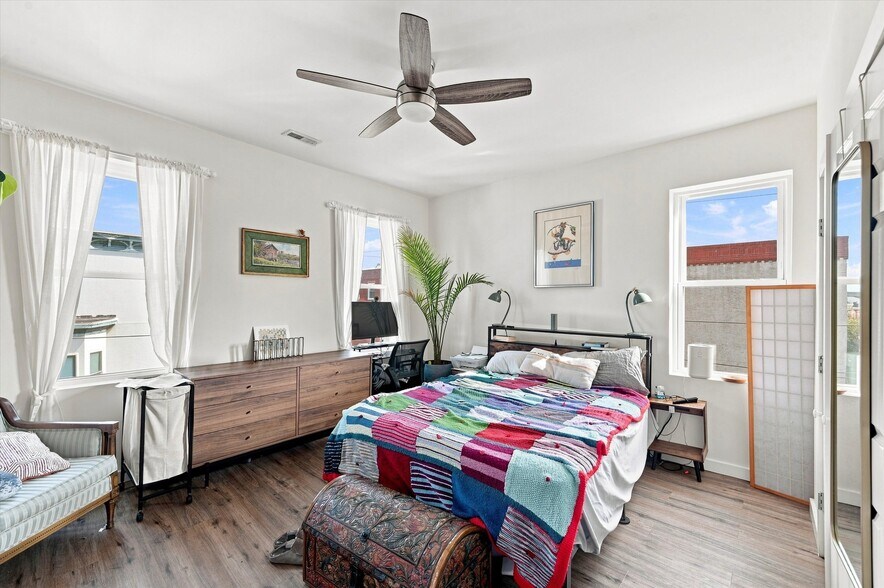 More Photos Of 1648 S 16th St, Philadelphia Apartments For Sale