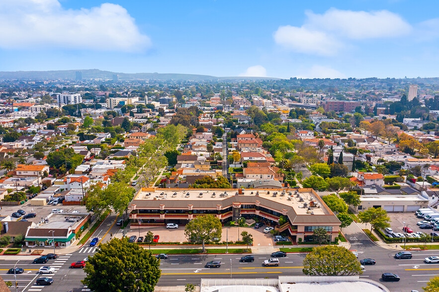 More Photos Of 8950 W Olympic Blvd, Beverly Hills Unknown For Lease