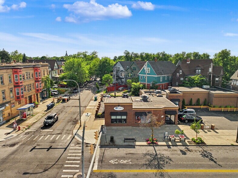 More Photos Of 932 Elmwood Ave, Buffalo Flex For Sale