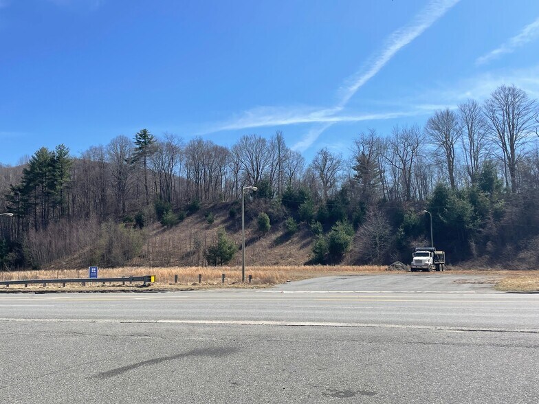 More Photos Of TBD HWY 421 S, Boone Land For Sale