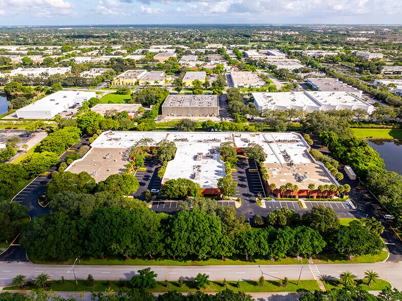 More Photos Of 951 Broken Sound Pky, Boca Raton Office For Sale