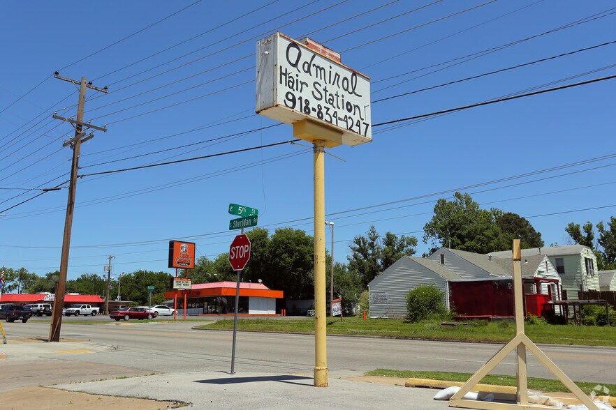 More Photos Of 501-512 S Sheridan Rd, Tulsa General Retail For Sale