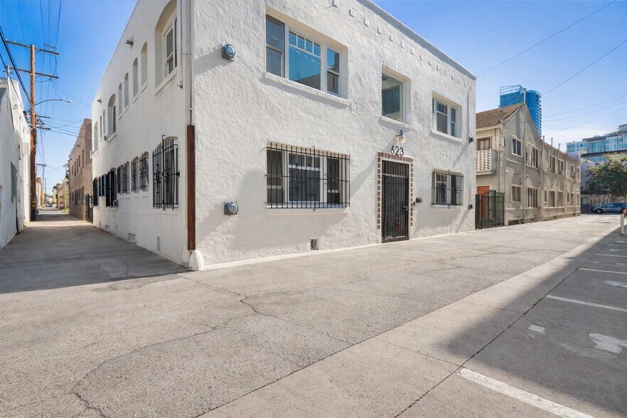 More Photos Of 623 E Broadway, Long Beach Apartments For Sale