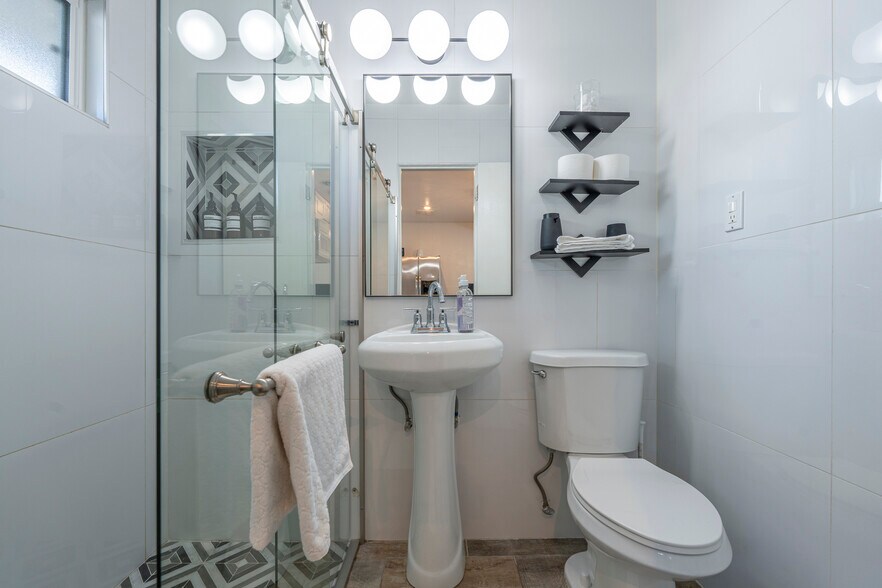 More Photos Of 1534 W Osborn Rd, Phoenix Apartments For Sale