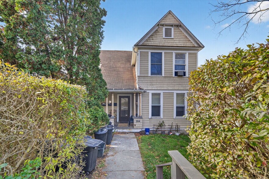 More Photos Of 204 W Spencer St, Ithaca Apartments For Sale