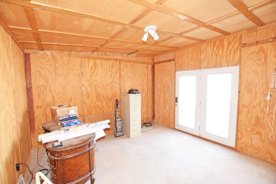 More Photos Of 12008 E Highway 158, Gardendale Industrial For Sale