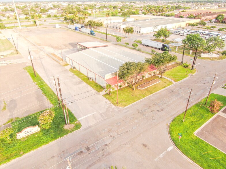 More Photos Of 1718 S 28th Ave, Edinburg Warehouse For Lease