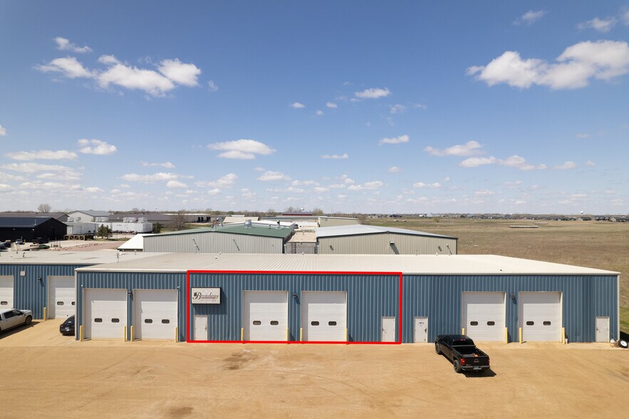 Primary Photo Of 1810 Mindy St, Tea Industrial For Lease