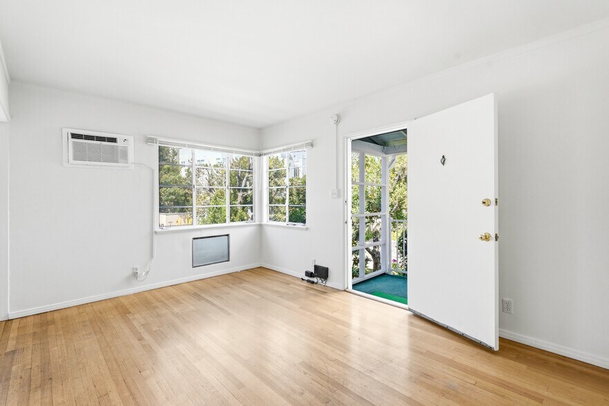 More Photos Of 1748 Malcolm Ave, Los Angeles Apartments For Sale