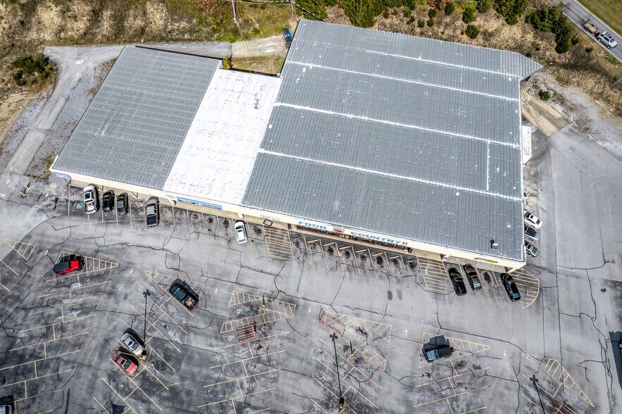 More Photos Of 6766 W Andrew Johnson Hwy, Mosheim Supermarket For Sale