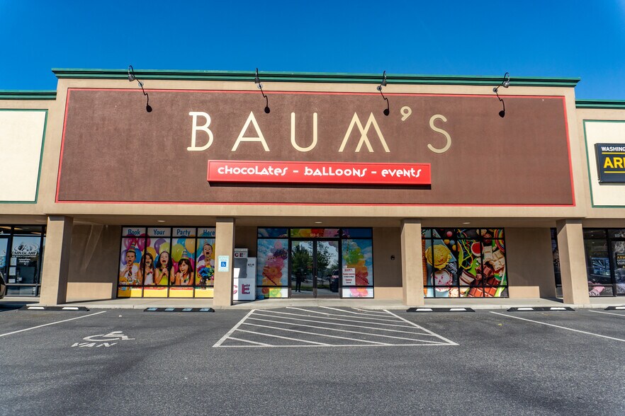 More Photos Of 513 N Edison St, Kennewick Storefront For Sale