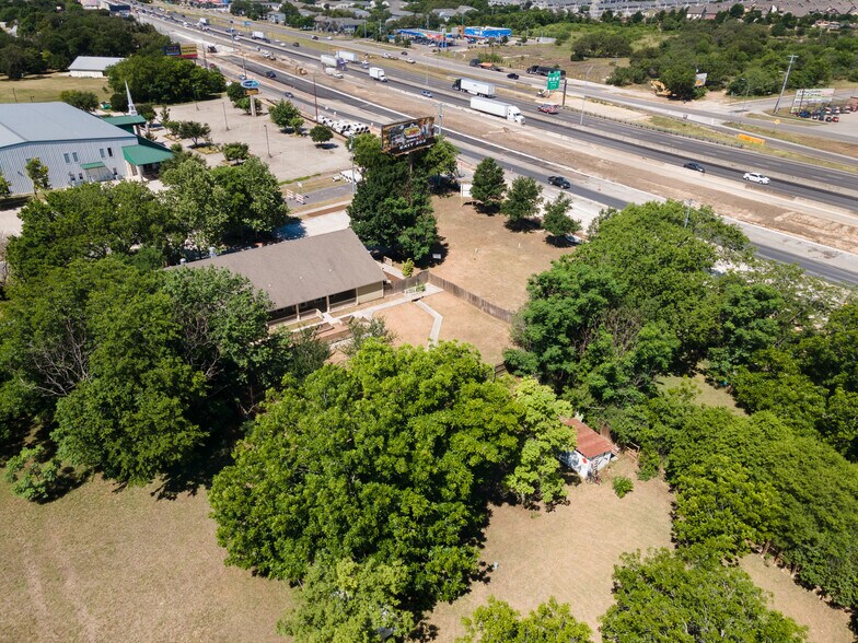 More Photos Of 1001 Crepe Myrtle St, San Marcos Assisted Living For Lease