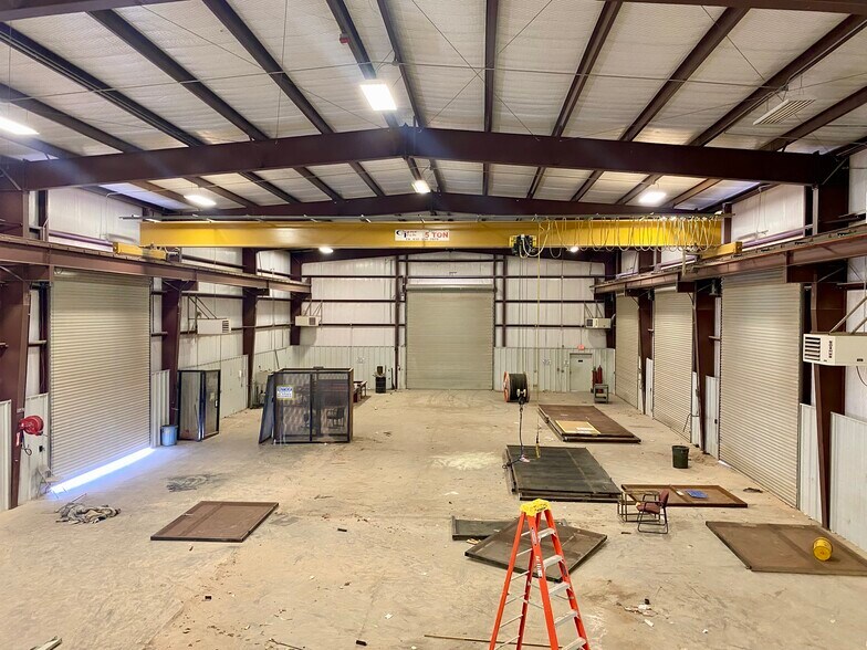 More Photos Of 3431 S County Rd W, Odessa Warehouse For Lease