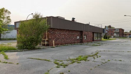 More Photos Of 1681 Wilson Ave, Toronto Freestanding For Lease