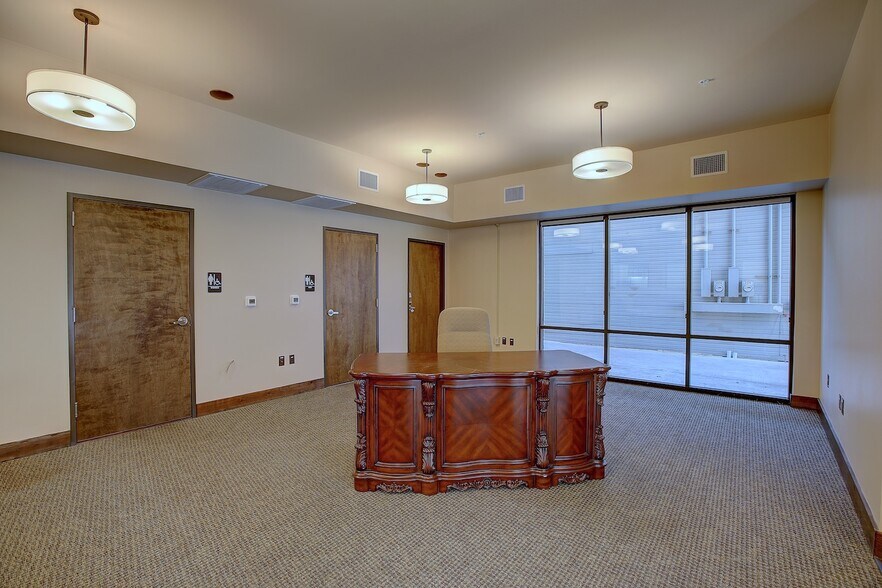 More Photos Of 810 S Rock St, Georgetown Apartments For Lease