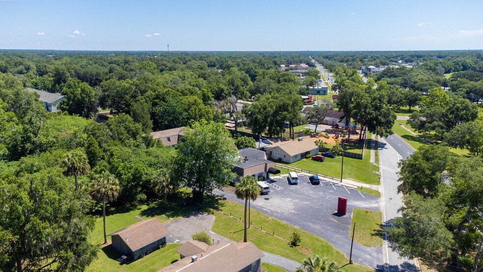 More Photos Of 2945 NE 3rd St, Ocala Office For Sale