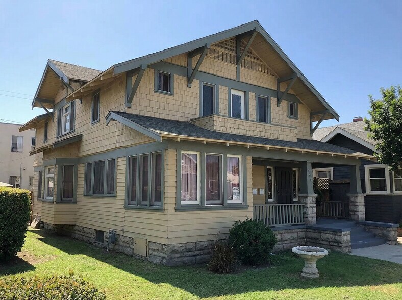 More Photos Of 833 Cedar Ave, Long Beach Apartments For Sale