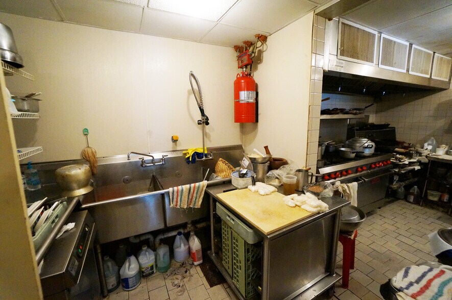 More Photos Of 811 Main St, Boonton Apartments For Lease