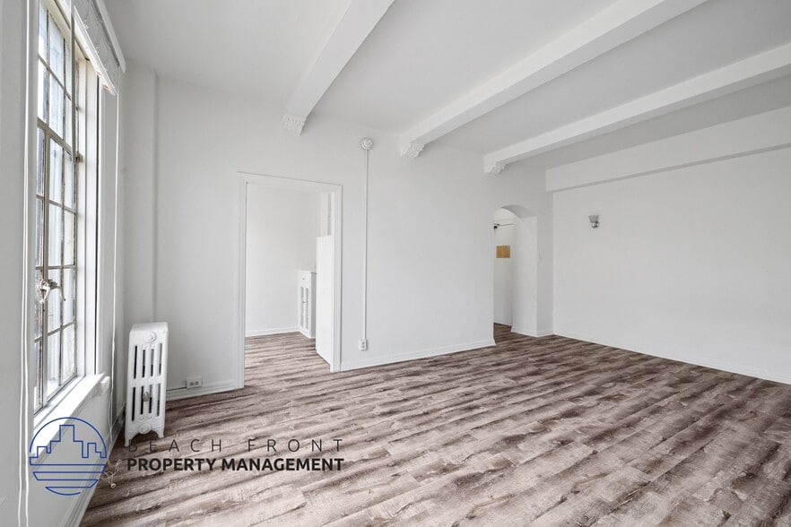 More Photos Of 512 S Hobart Blvd, Los Angeles Apartments For Sale