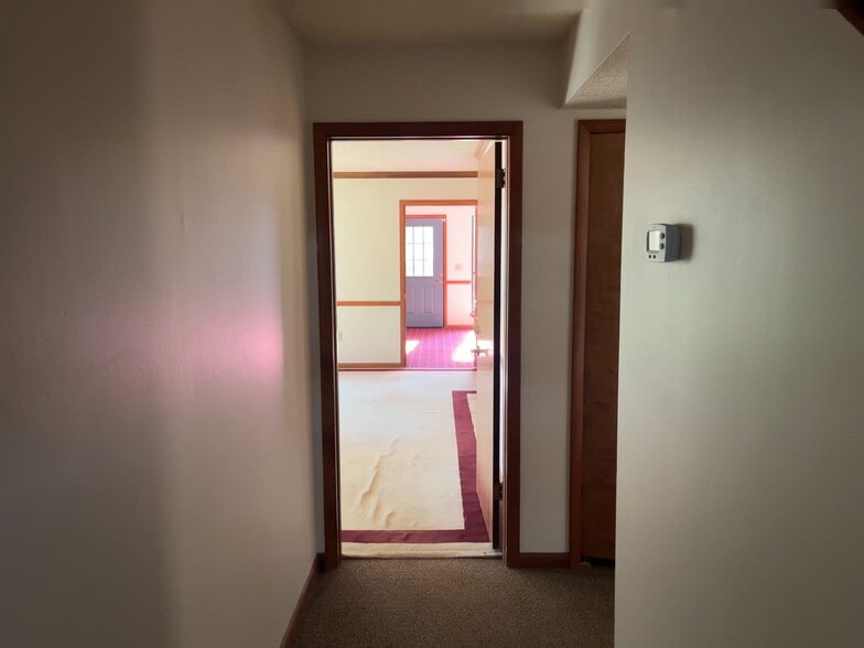 More Photos Of 2809 Blanding Blvd, Middleburg Office For Sale
