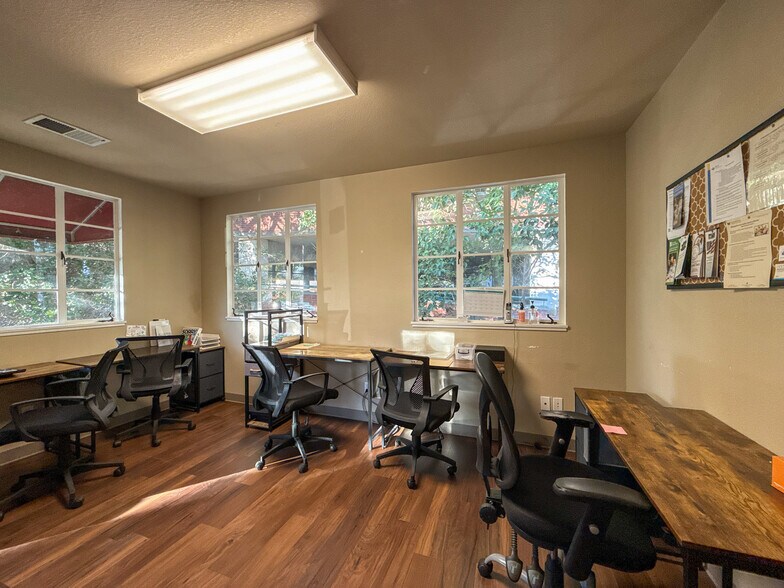 More Photos Of 534 B St, Santa Rosa Medical For Sale