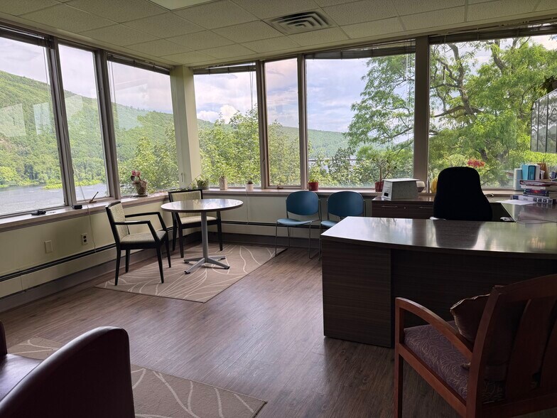 More Photos Of 201 Main st, Brattleboro Medical For Sale