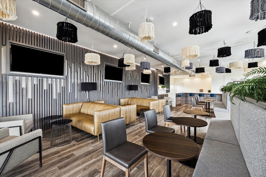 More Photos Of 25814 Budde Rd, Spring Loft Creative Space For Sale