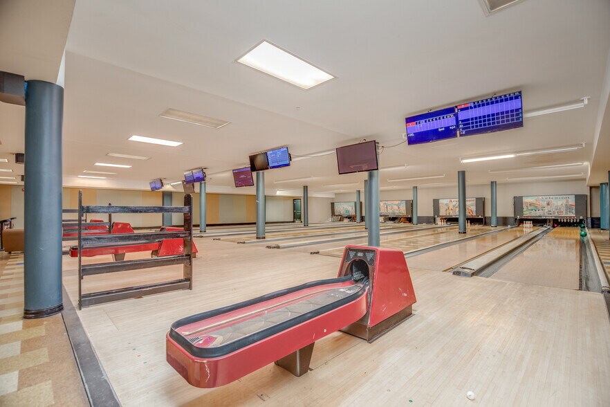 More Photos Of 3821 Lindell Blvd, Saint Louis Apartments For Lease