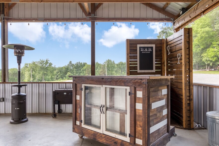 More Photos Of 1049 Oregon Rd, Lascassas Specialty For Sale