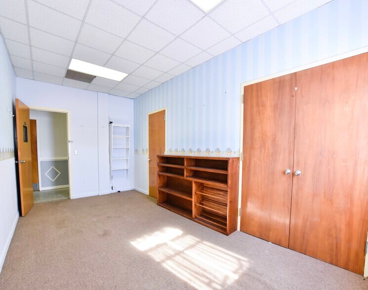 More Photos Of 3901 Raeford Rd, Fayetteville Religious Facility For Lease