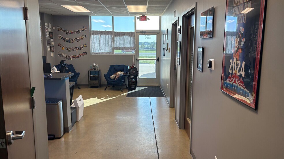 More Photos Of 4592 Dale Dr, Lafayette Industrial For Lease