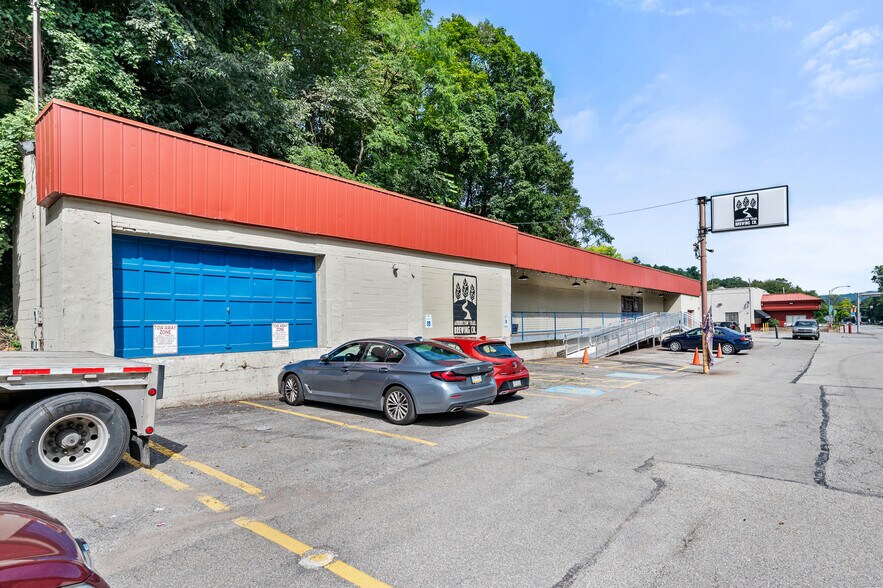 More Photos Of 1351 Washington Blvd, Pittsburgh Warehouse For Lease