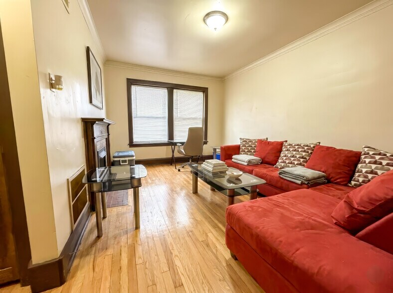 More Photos Of 1054 S. Mason, Chicago Apartments For Sale