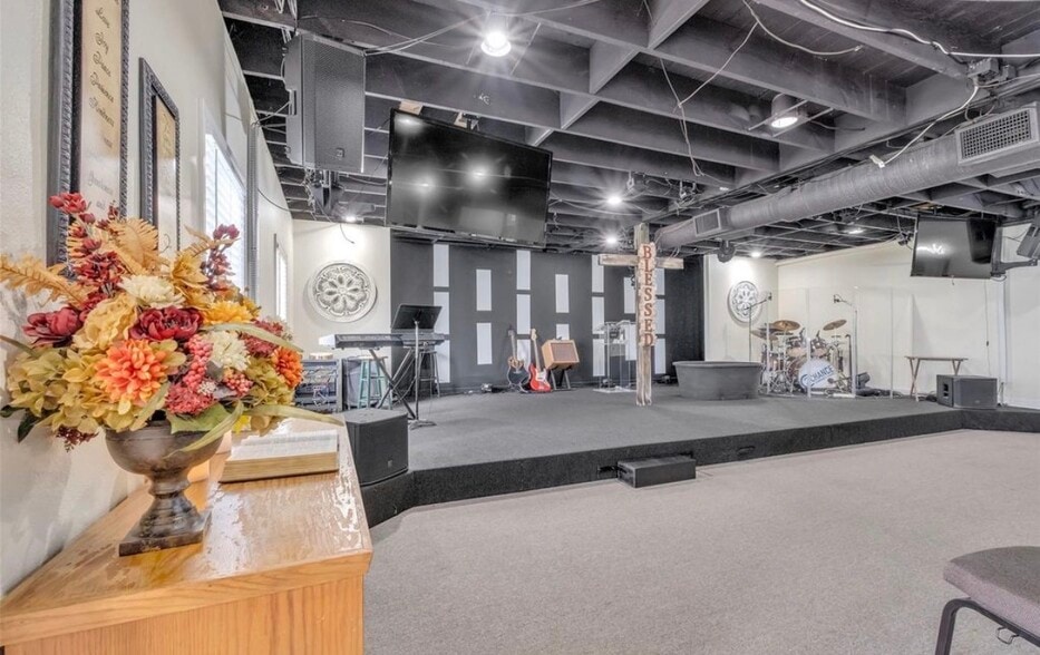 More Photos Of 30403 FM 1488, Waller Religious Facility For Sale
