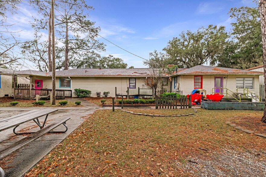 More Photos Of 204 Tibet Ave, Savannah Daycare Center For Sale