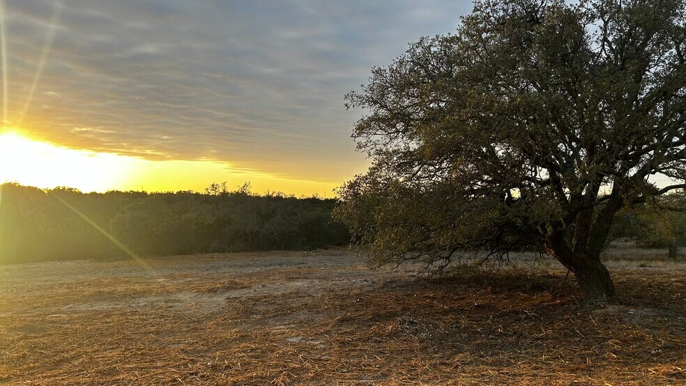 More Photos Of 5408 Reimers Rd, Spicewood Land For Sale