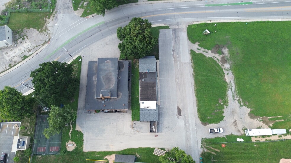 More Photos Of 1209 E 46th St, Indianapolis Freestanding For Sale