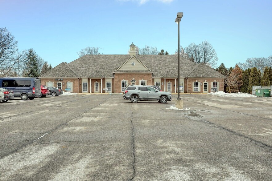 More Photos Of 46819 Garfield Rd, Macomb Medical For Sale