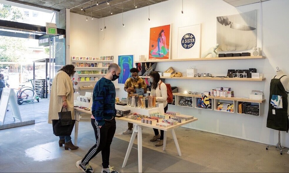 More Photos Of 786-798 Valencia St, San Francisco Storefront For Lease