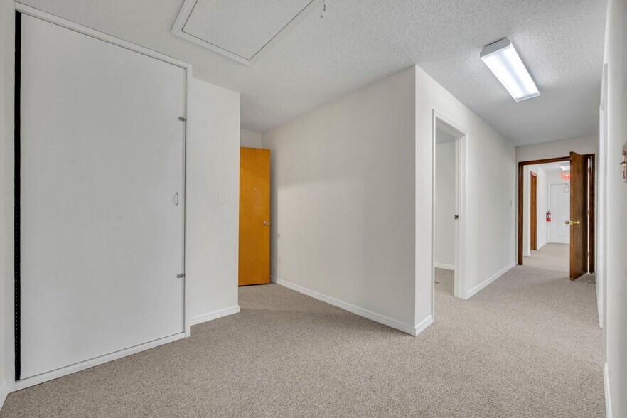 More Photos Of 420 Lake Howell Rd, Maitland Office For Lease