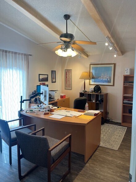 More Photos Of 1611 S Greenwood Ave, Fort Smith Office Residential For Sale