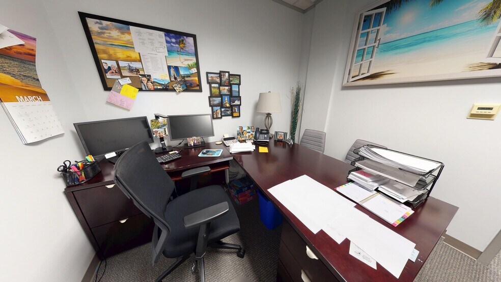 More Photos Of 3305 Steck Ave, Austin Loft Creative Space For Lease