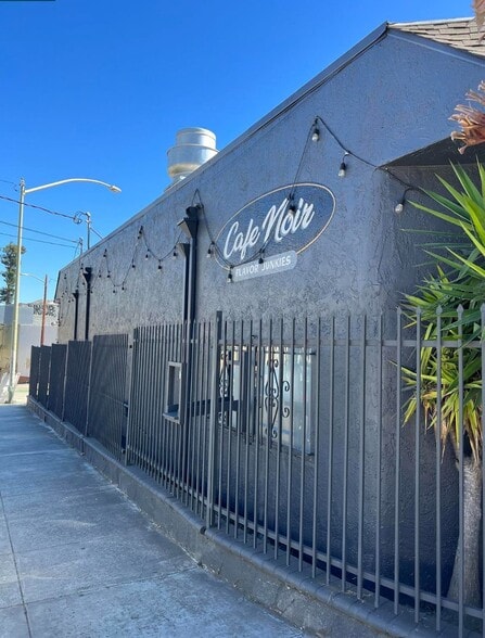 More Photos Of 2818 Macarthur Blvd, Oakland Restaurant For Sale