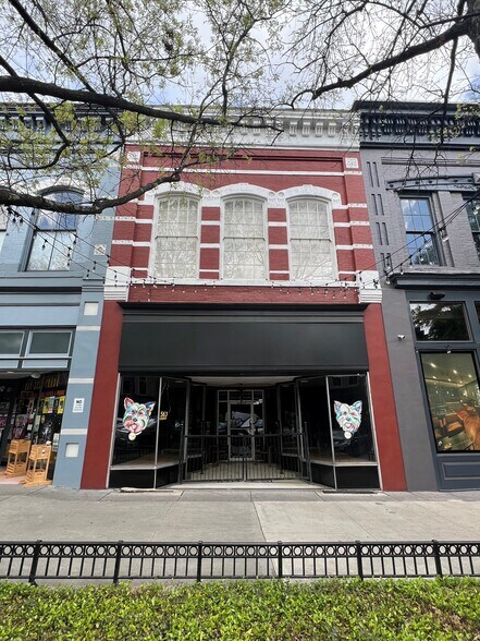 Primary Photo Of 563 Cherry St, Macon-Bibb General Retail For Lease