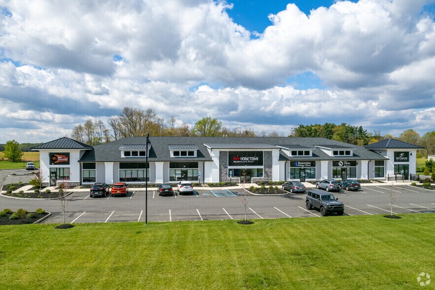 More Photos Of 5 Myers Dr, Mullica Hill Medical For Lease