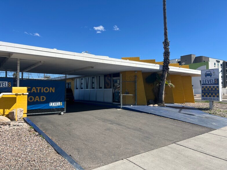 More Photos Of 1500 N Oracle Rd, Tucson Auto Repair For Sale
