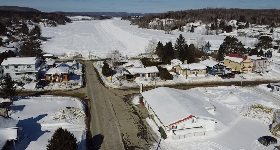 More Photos Of 17 Principale Rue, Sainte-anne-du-lac Restaurant For Sale