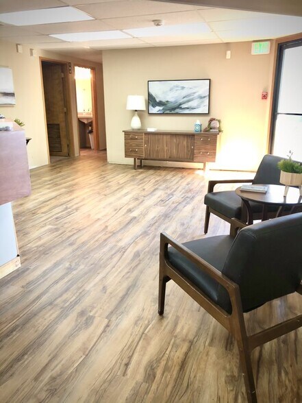 More Photos Of 2001 Main St, Vancouver Office For Sale